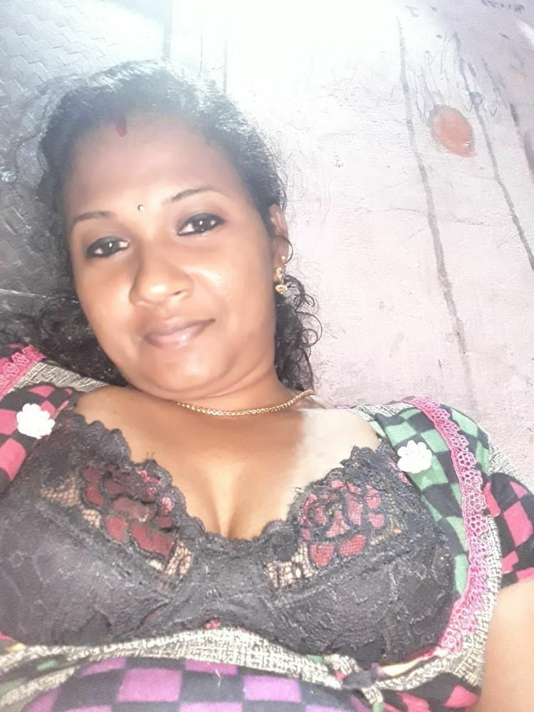 Real south Indian Bhabhi pics 2
