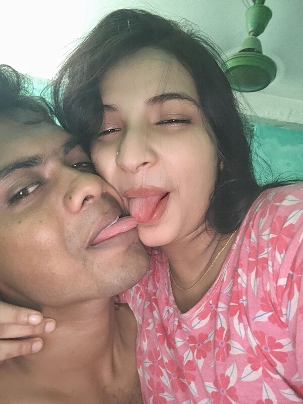 Romance with friend sister before fucking hot pics 3