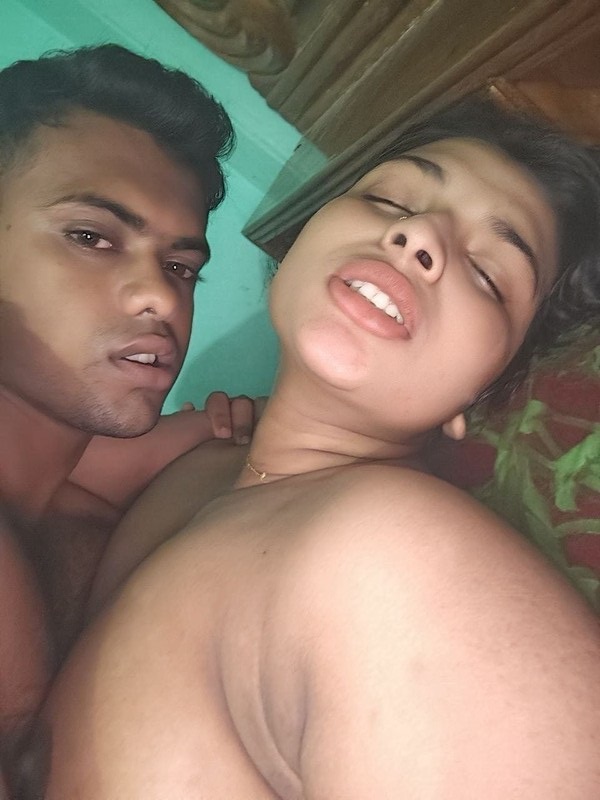 Romance with friend sister before fucking hot pics 5