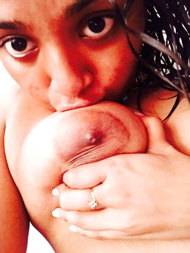 Seductive young Maldives girl nude pics 18