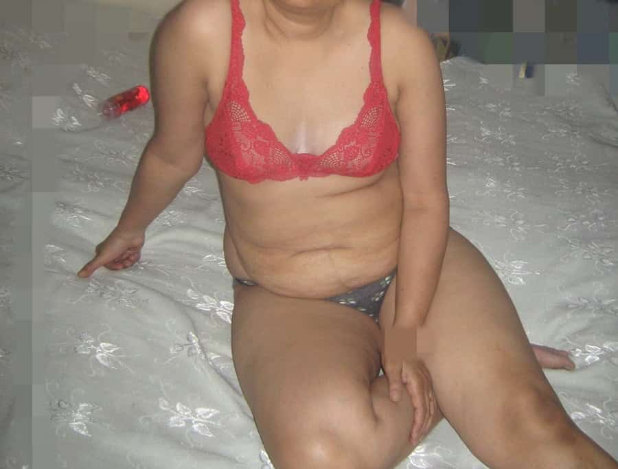 Selfie xxx sex photos of sexy Indian college girls leaked 6