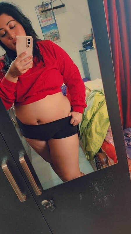 Sexy Bengali Boudi nude selfies for ex-lover 3