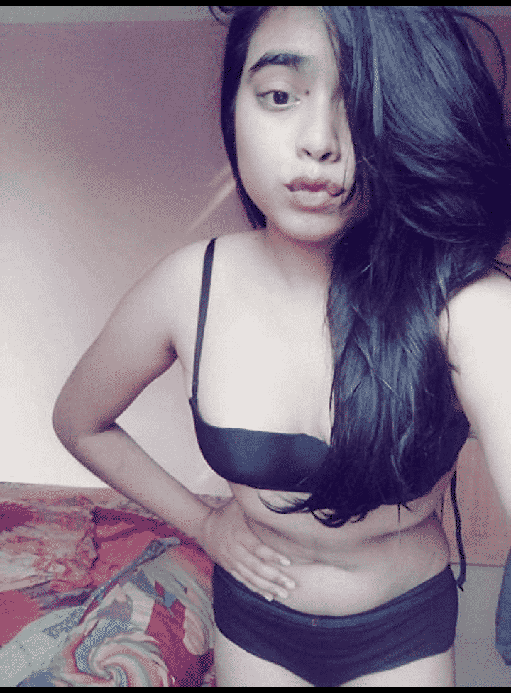 Sexy Bengali girl photos leaked online 1