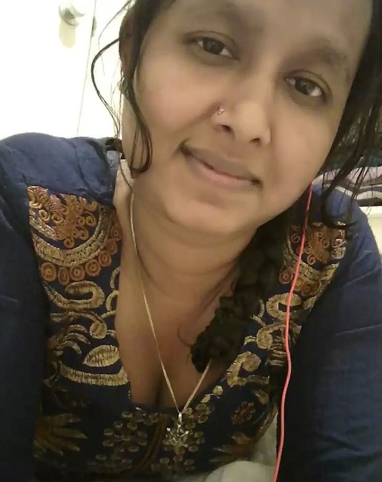 Sexy Bengali teen unseen nude photos 1