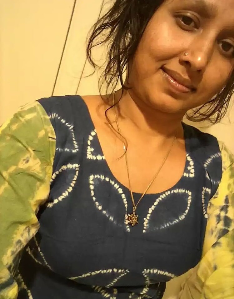 Sexy Bengali teen unseen nude photos 6