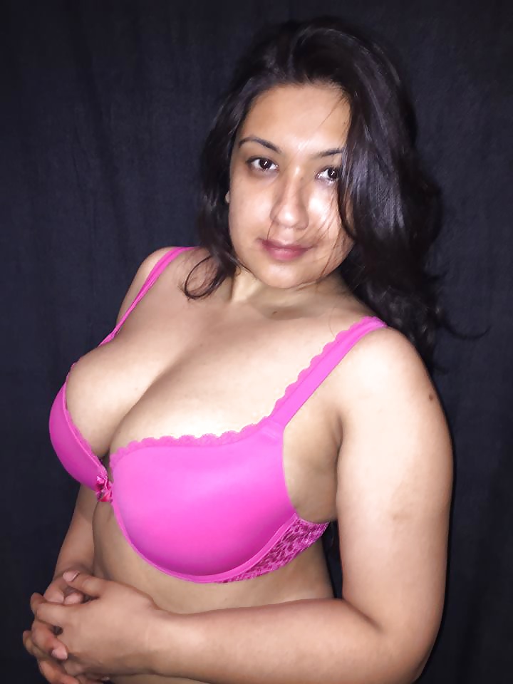 Sexy Desi Aunty Nude XXX Photos leaked online 6