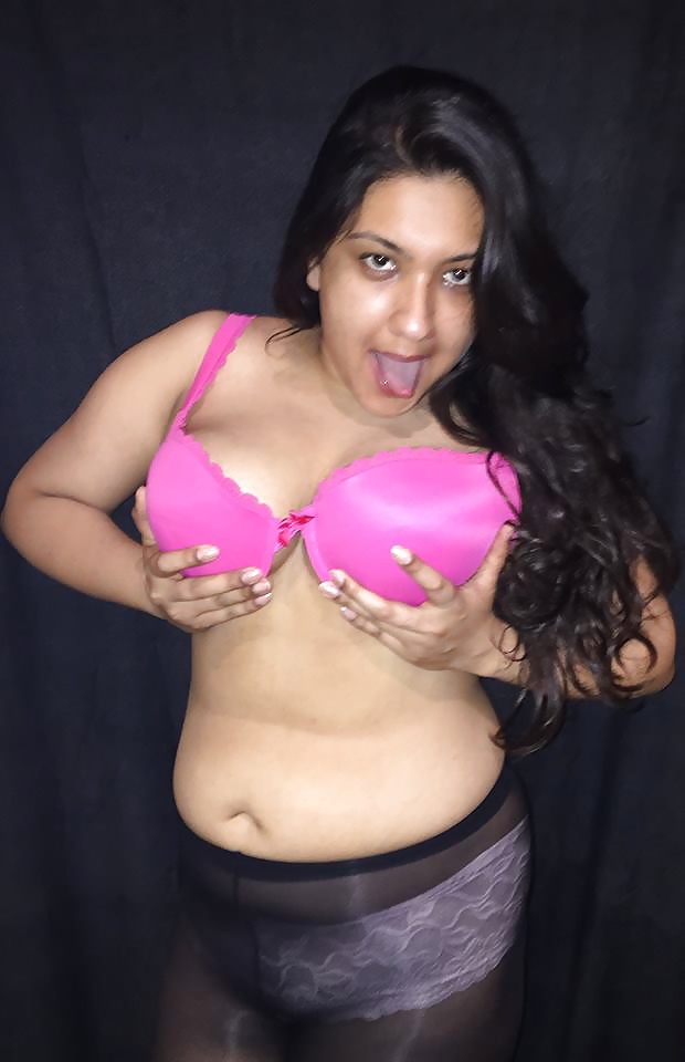 Sexy Desi Aunty Nude XXX Photos leaked online 8