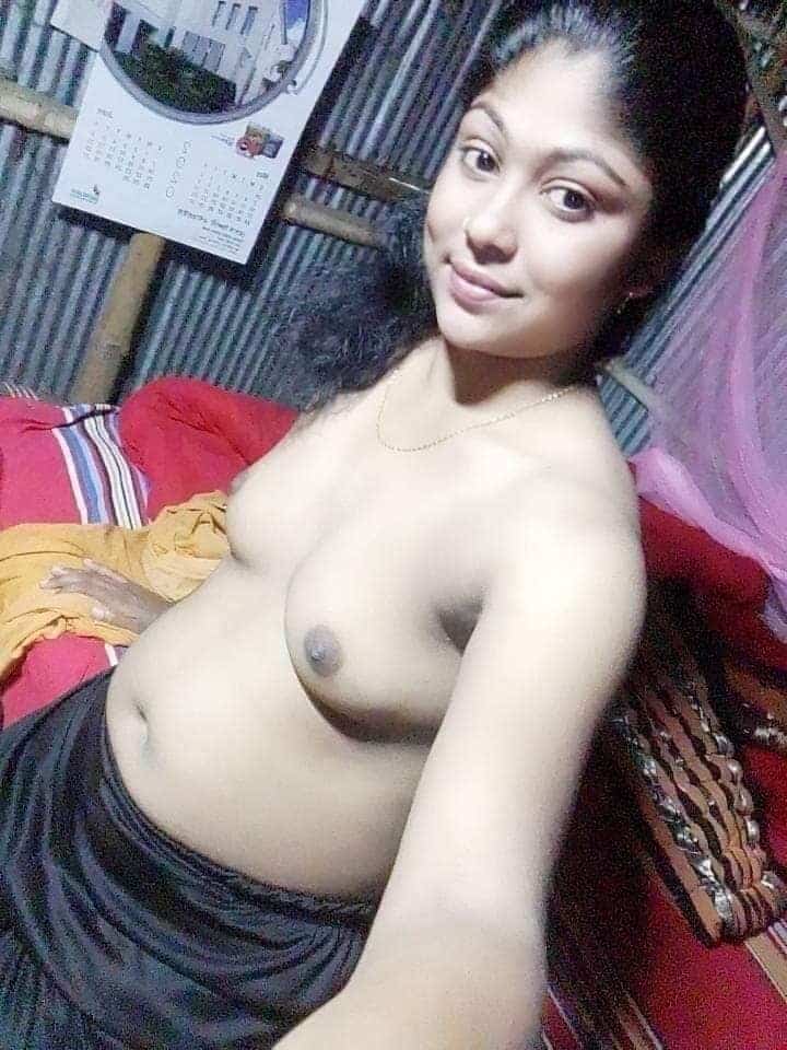 Sexy Desi village girl nude selfie pics 2