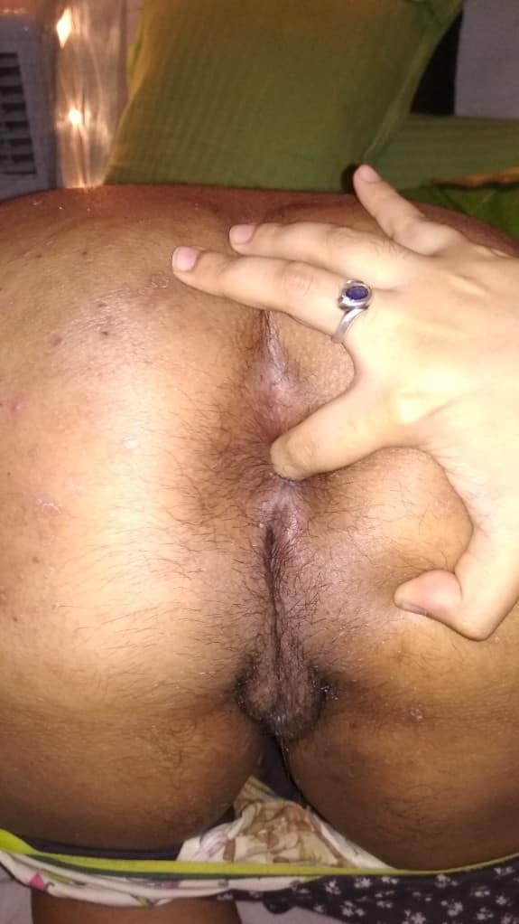 Sexy hot pussy pics of a hot and horny wife 8