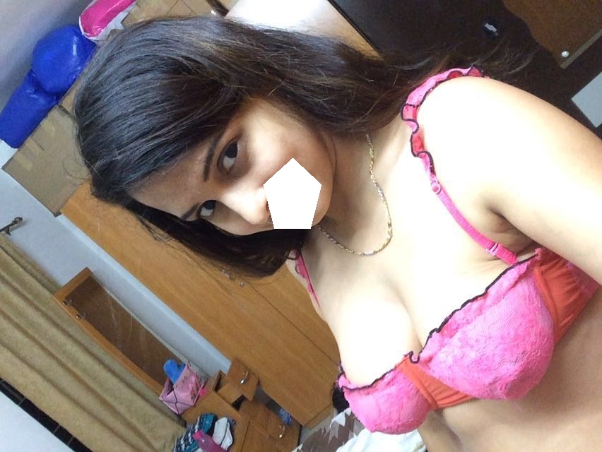 Sexy Hot wife seducing her husband with her naughty selfies 7