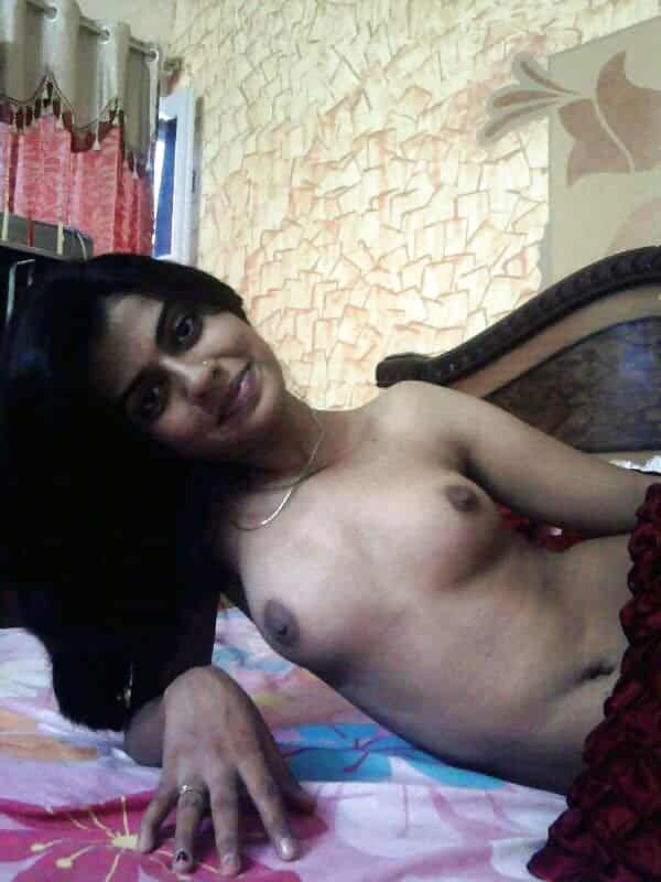 Sexy Indian bhabhi Shalini stripping naked for hubby 6