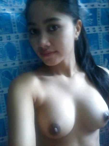 Sexy Indian college girls hot sex photos leaked by bf 1