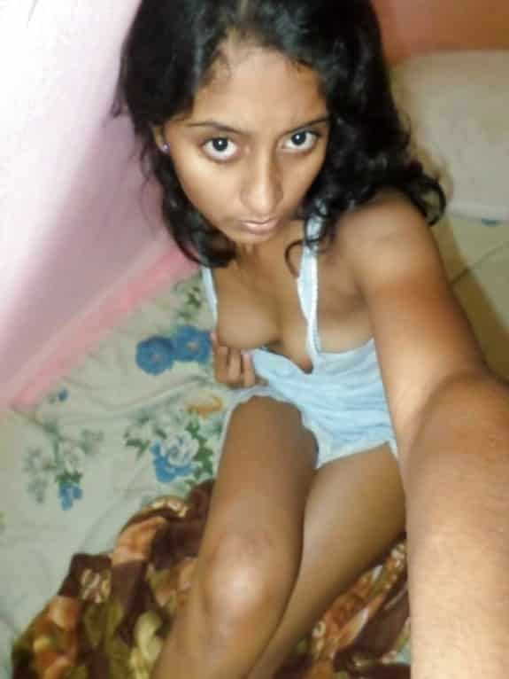 Sexy Lankan girl pics leaked online 5