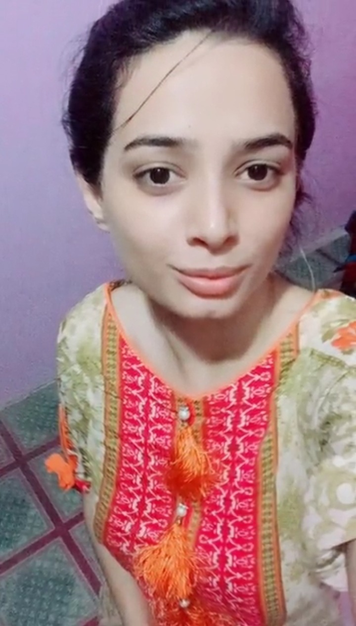 Sexy Paki girl leaked pics 5