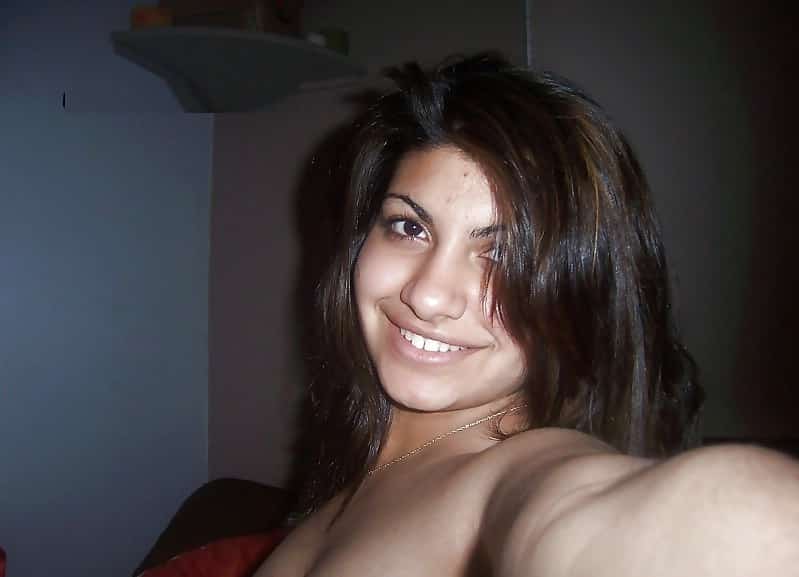 Sexy Tamil girl photos to rock your dicks 5