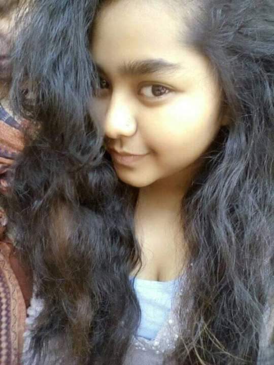 Sexy teen Bengali girl leaked nudes 2