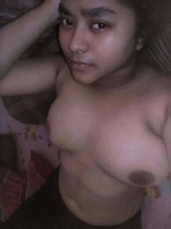 Sexy teen Bengali girl leaked nudes 5