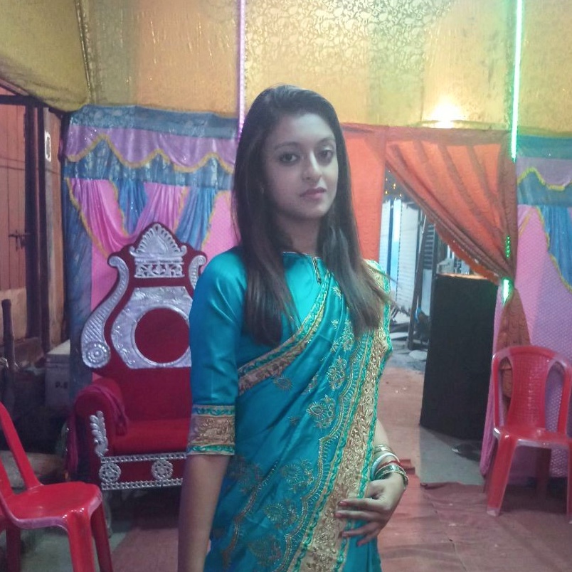 Slim Bengali college girl first time nude selfies 1