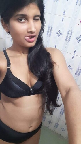 Slim desi girl facial expression with blowjob 3