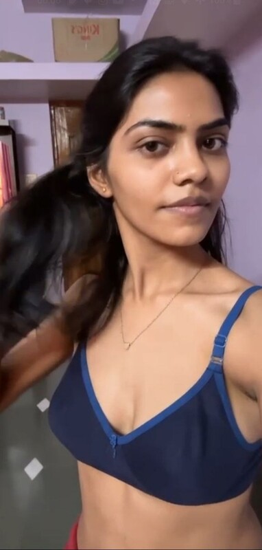 Slim girlfriend naked figure like a hot horse 3