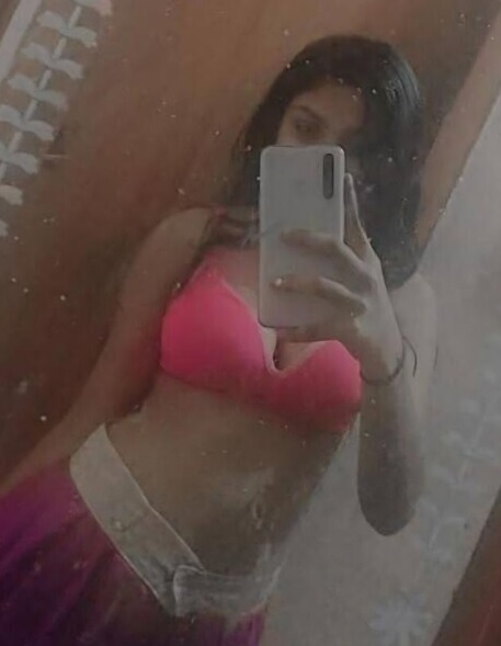 Slim girlfriend naked tease hot unseen photos 1
