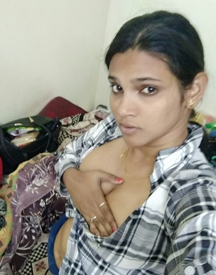 South Indian college girl leaked nudes 4