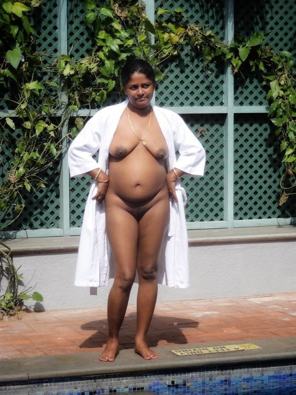 South Indian wife nude pics 4