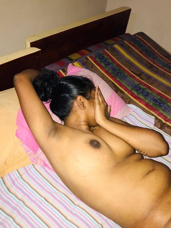 Srilankan big ass girl naked full photo collection 2