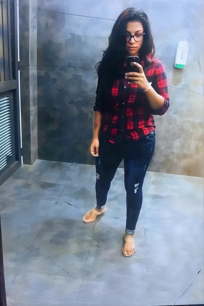 Srilankan big boobs girlfriend unseen nude pics 2