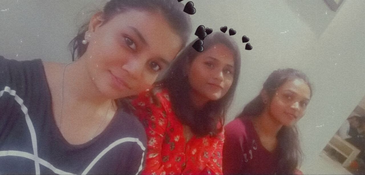 Srilankan hot girl mirror nude selfie pics 3