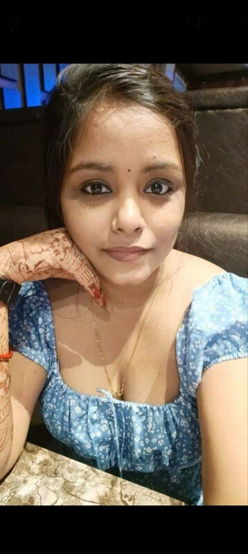 Super hot mallu office lady nude photos for manager 3