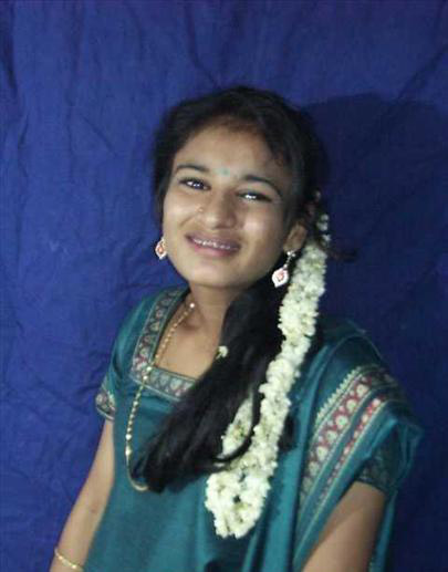 Sweet Indian girl posing hot topless photo shoot session 4
