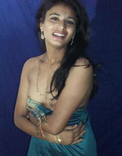 Sweet Indian girl posing hot topless photo shoot session 7