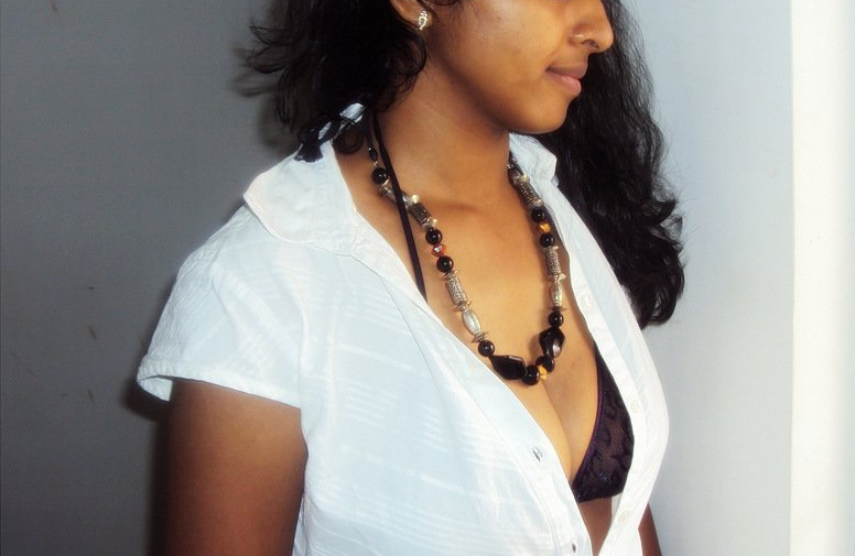 Tamil Bhabhi showing boobs for you 12