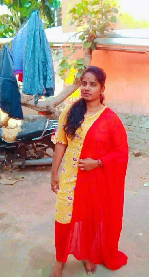 Tamil college girl strips bra and boobs showing 1