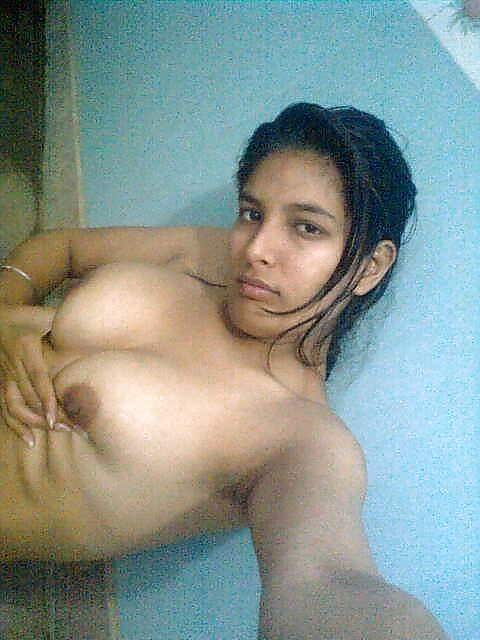 Tamil college girls exposing perfect pair of big boobs 1
