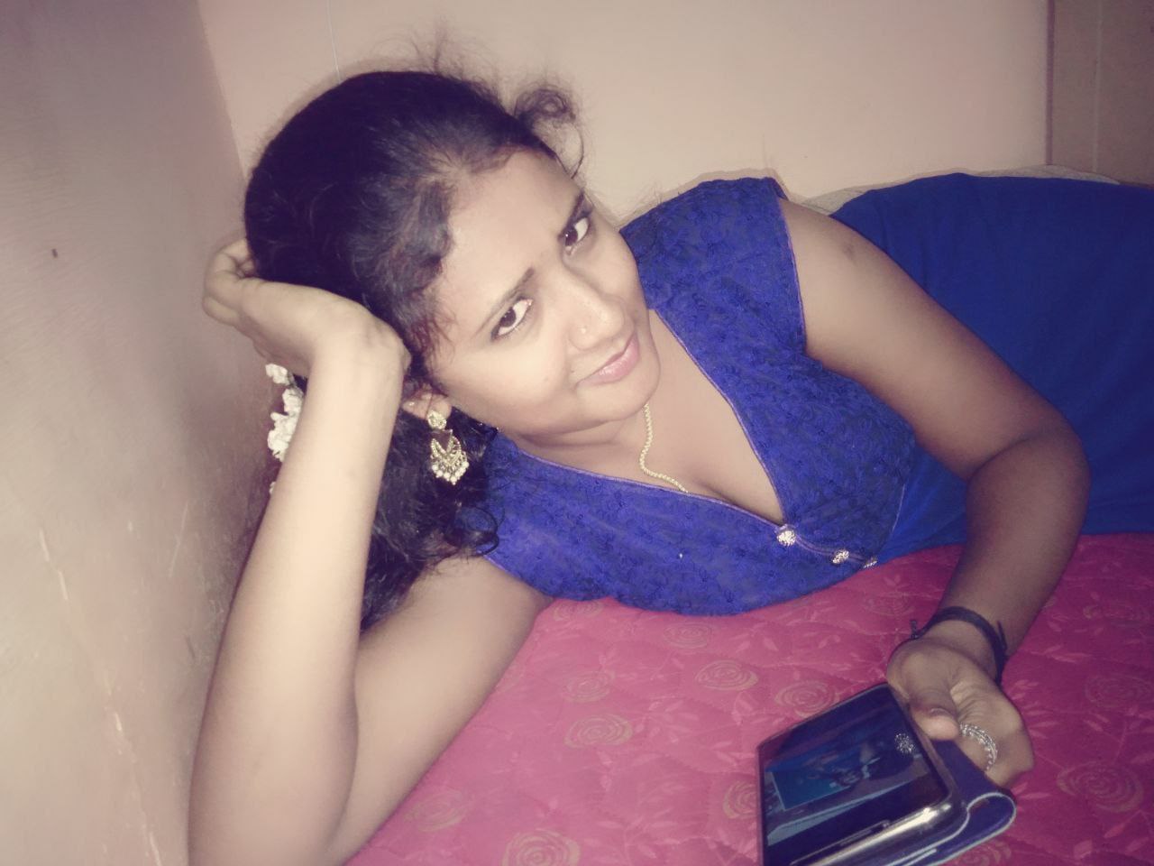 Tamil couple romance photos with nude show 7