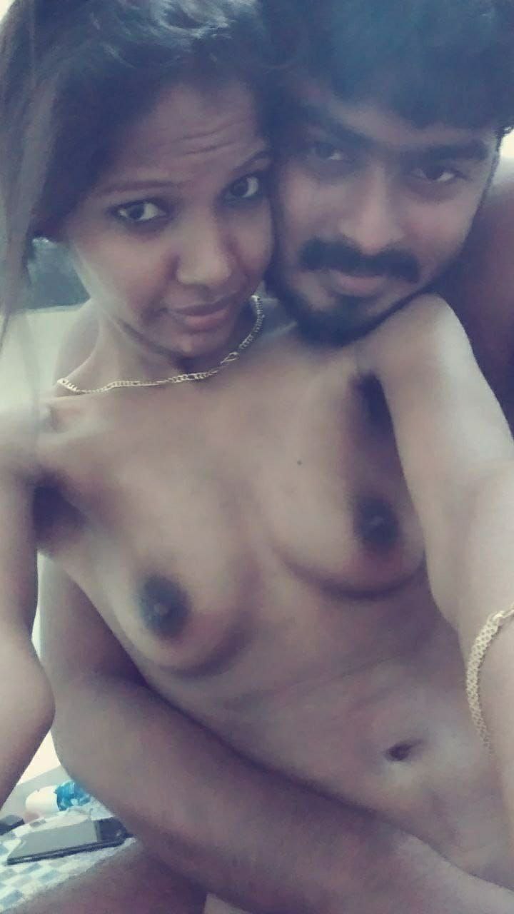 Tamil GF naked for first time with lover pics 5