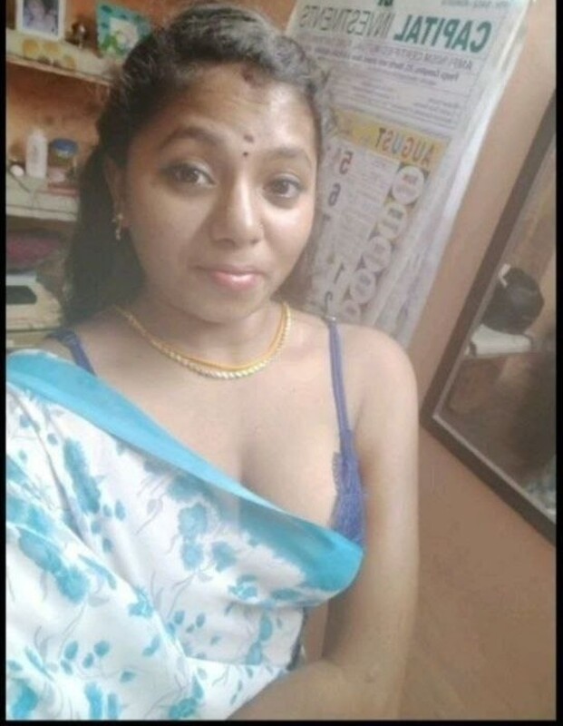 Tamil girl deep cleavage and topless photos 3