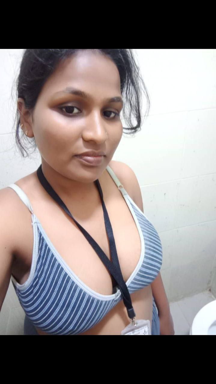 Tamil office girl removing bra huge boobs 3