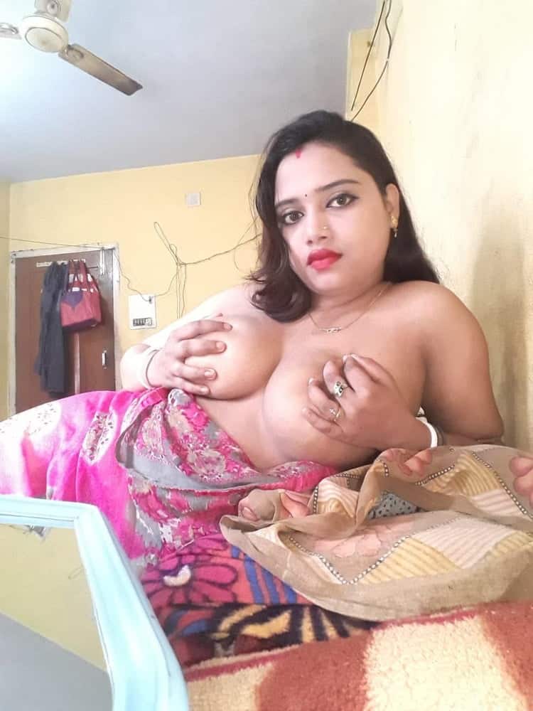 Tamil sex photos of cheating Indian wife will make you cum! 2