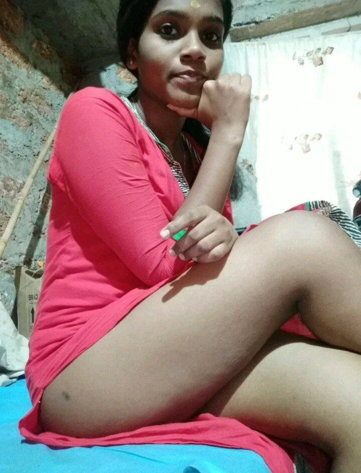 Tamil village girlfriend nudity exposing pics 4