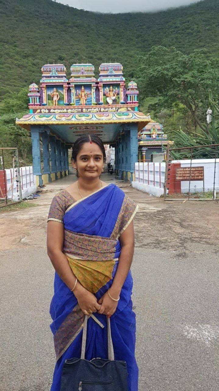 Tamil wife nude photos taken by her husband 11