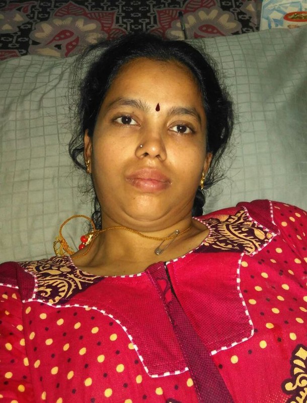 Tamil wife open nighty boobs and pussy pics 1