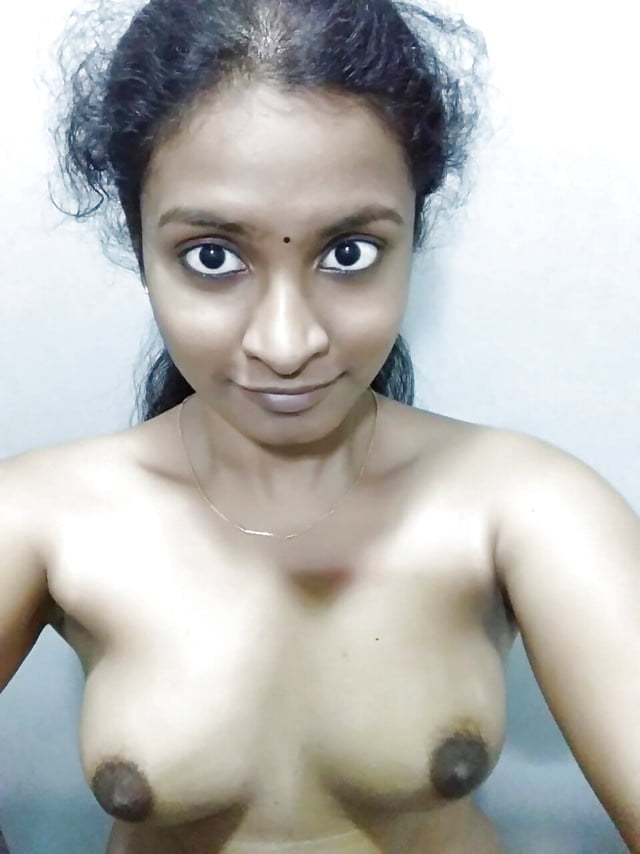 Tamil young girlfriend’s Topless selfies 6