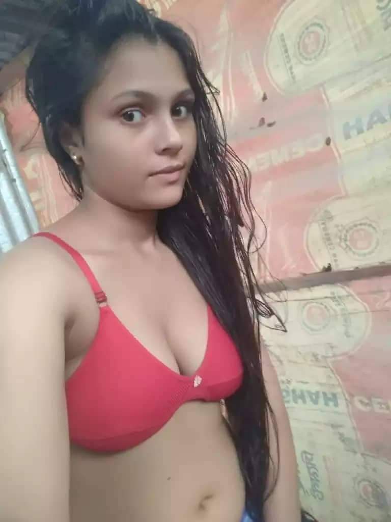 Teen babe nude pics collection 7