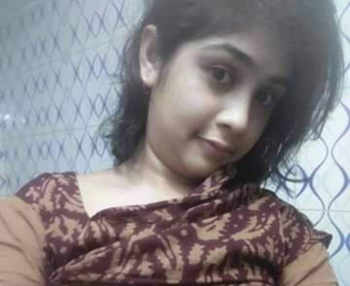 Teen booby girl pics to excite your sexual nerves 4