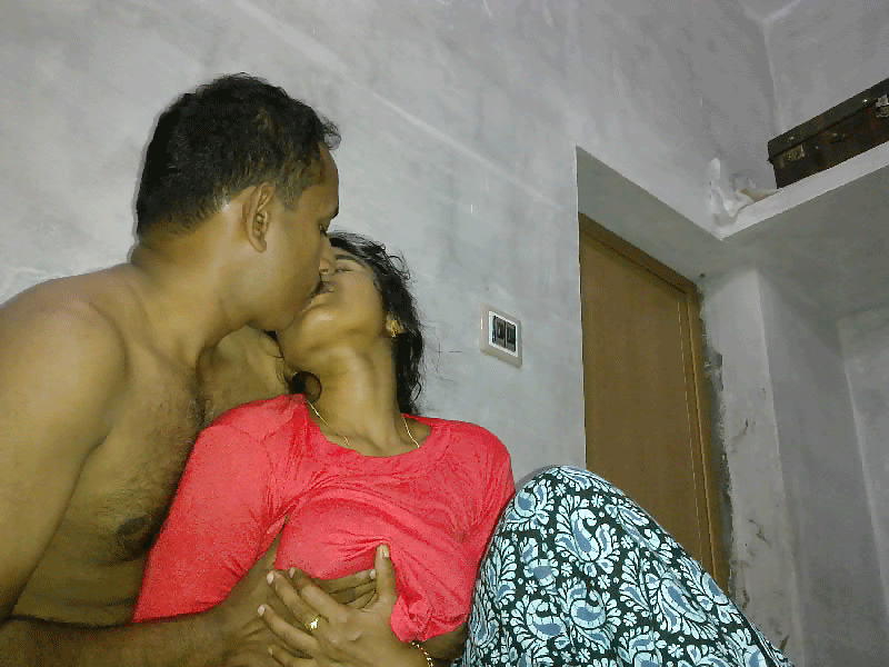 Teen Indian village girl boobs photos 9