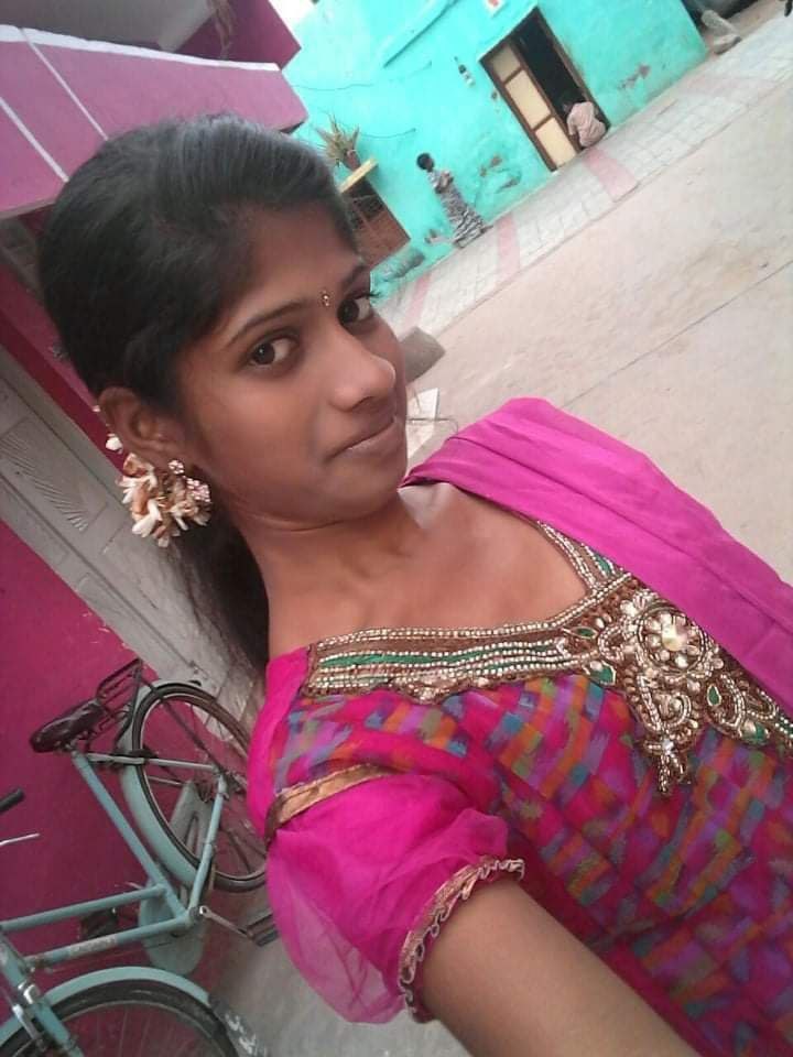 Telugu girl boobs showing topless photos 2