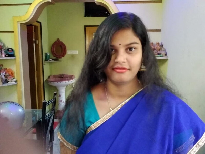 Telugu hot bhabhi saree striptease boob show pics 5